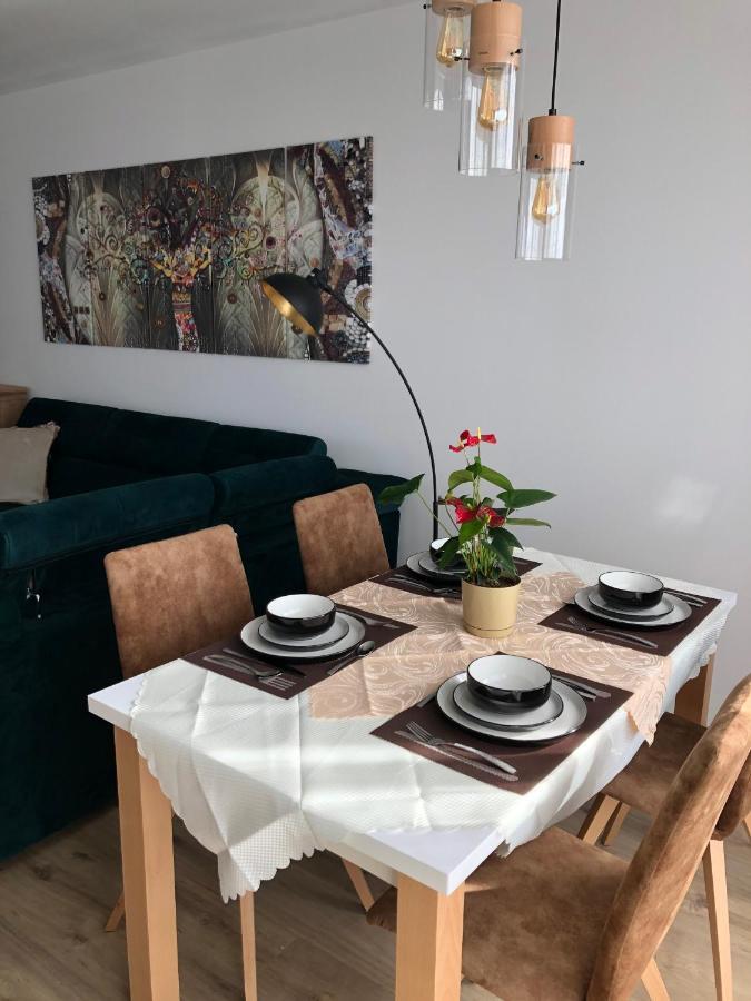 Tatra Billetee Apartman S Luxusnym Vyhladom Na Vysoketatry A Sukromnym Wellness Πόπραντ Εξωτερικό φωτογραφία