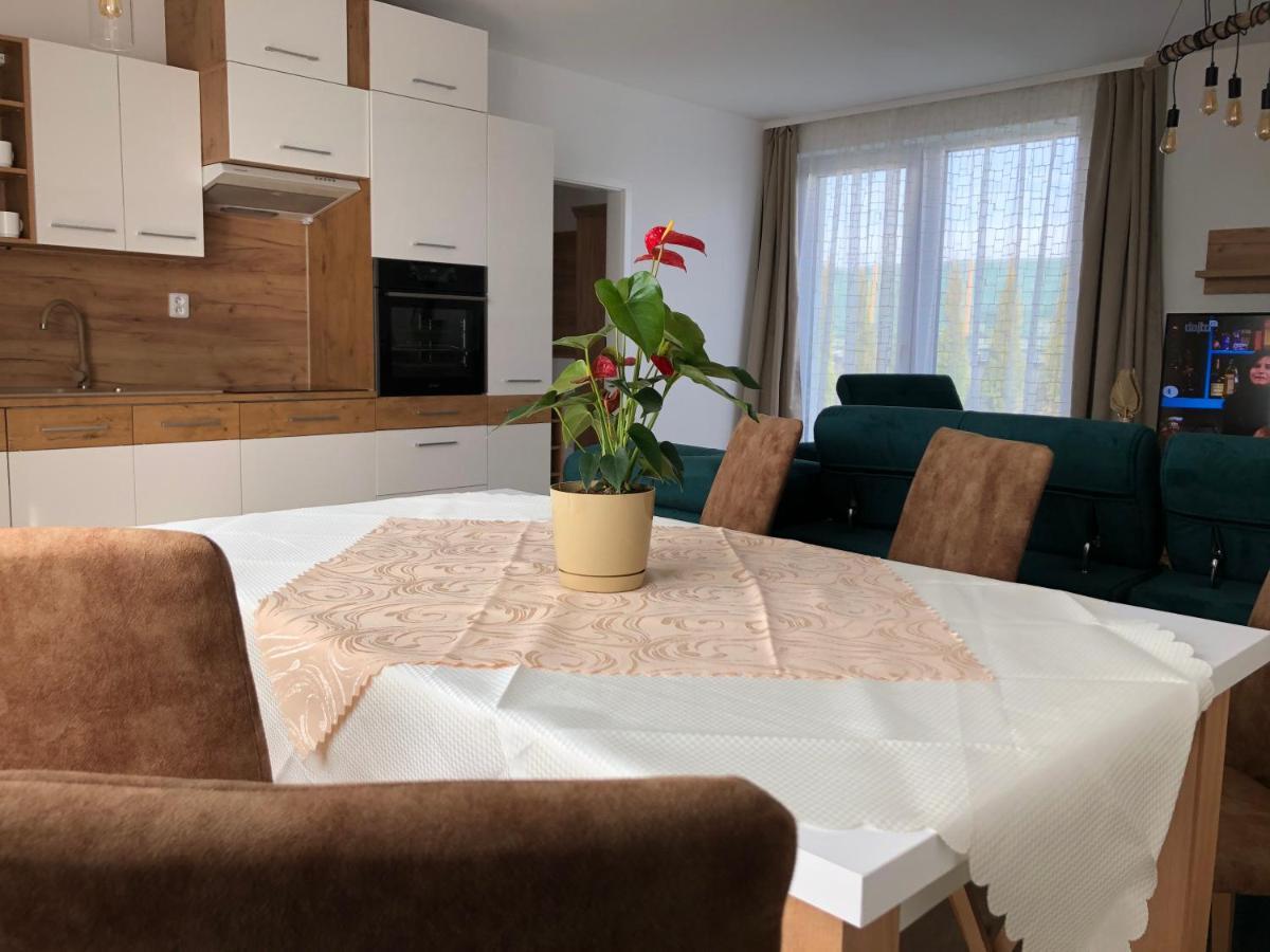 Tatra Billetee Apartman S Luxusnym Vyhladom Na Vysoketatry A Sukromnym Wellness Πόπραντ Εξωτερικό φωτογραφία