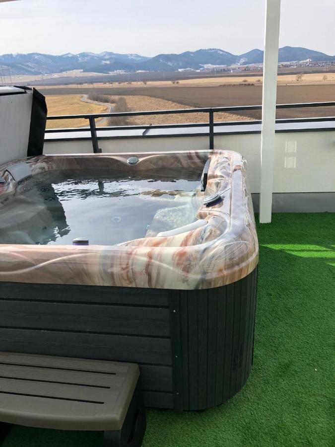 Tatra Billetee Apartman S Luxusnym Vyhladom Na Vysoketatry A Sukromnym Wellness Πόπραντ Εξωτερικό φωτογραφία