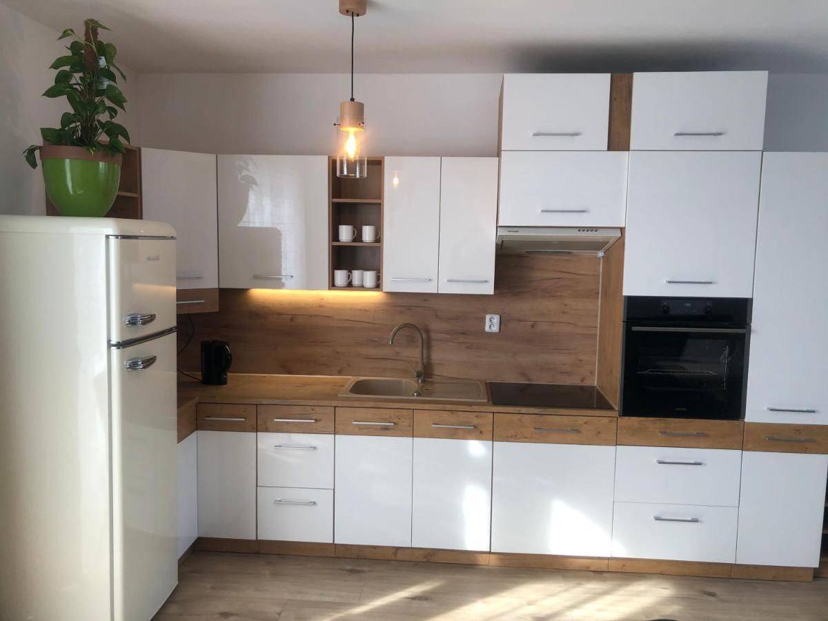 Tatra Billetee Apartman S Luxusnym Vyhladom Na Vysoketatry A Sukromnym Wellness Πόπραντ Εξωτερικό φωτογραφία